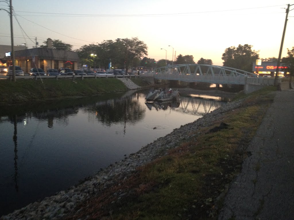 Canal & Cleaner