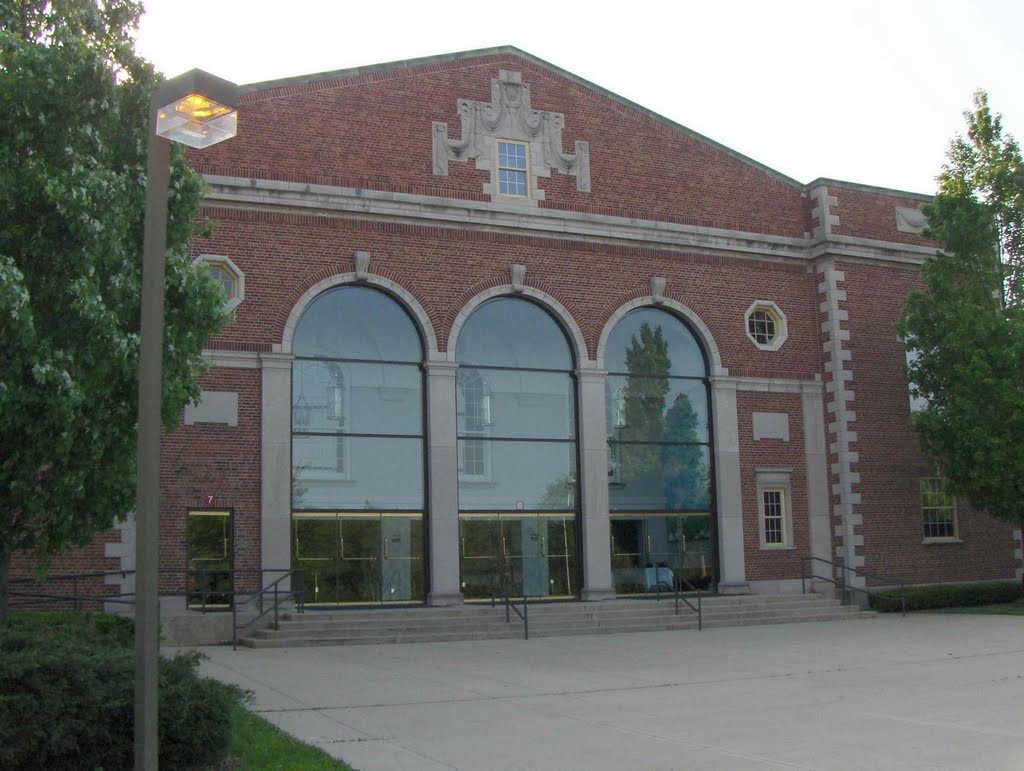 Civic Hall Performing Arts Center, GLCT
