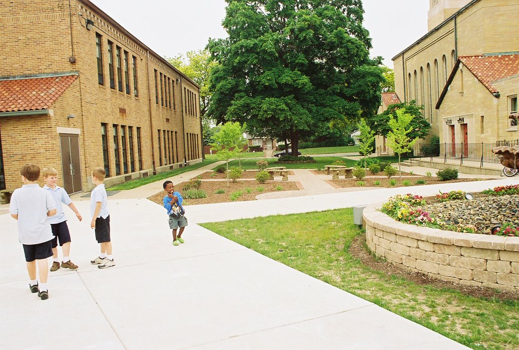 Holy Cross School