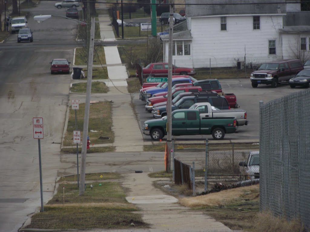 looking down St. Louis blvd