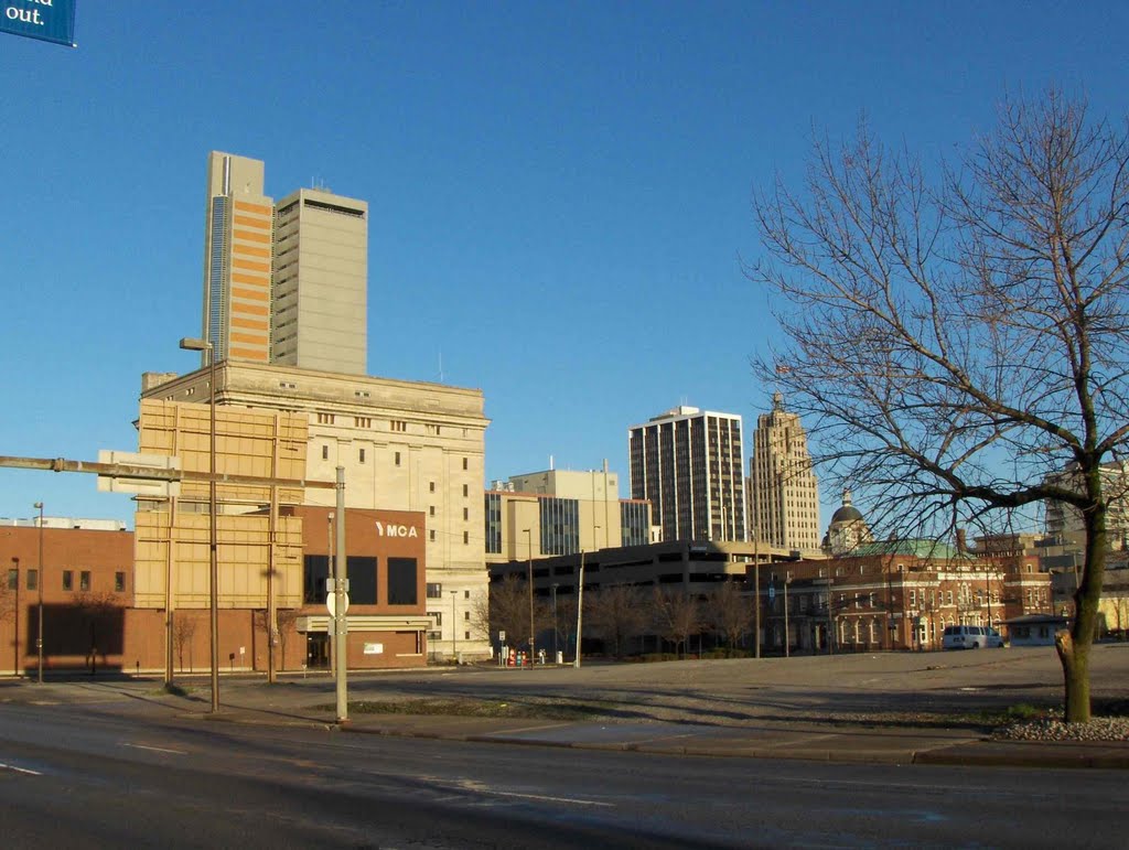 Downtown, GLCT