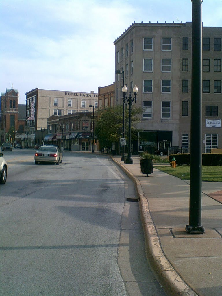 Hohman Ave