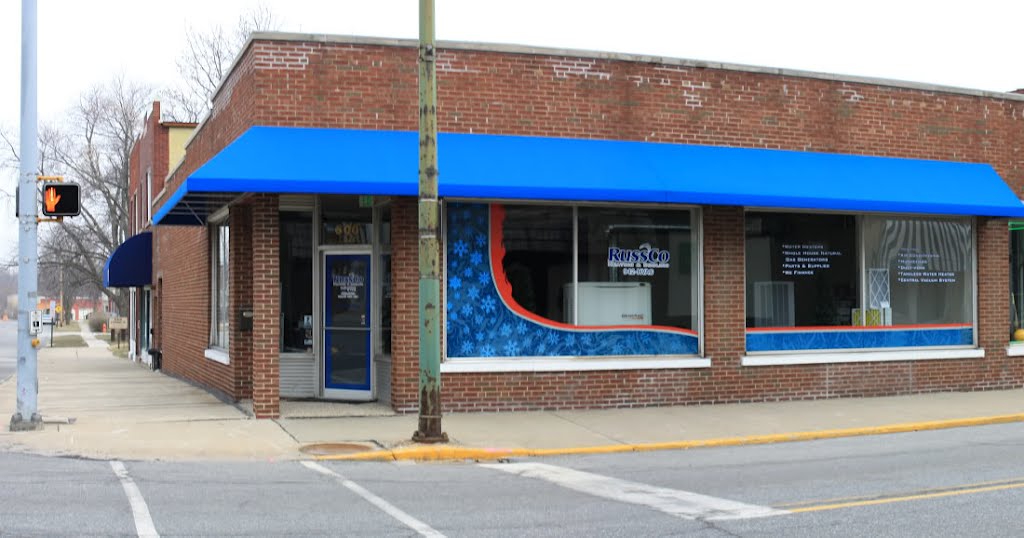Third & Center