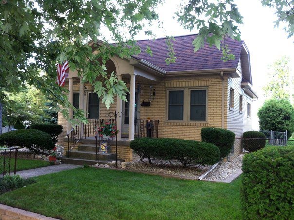 935 Garfield St, Hobart, IN