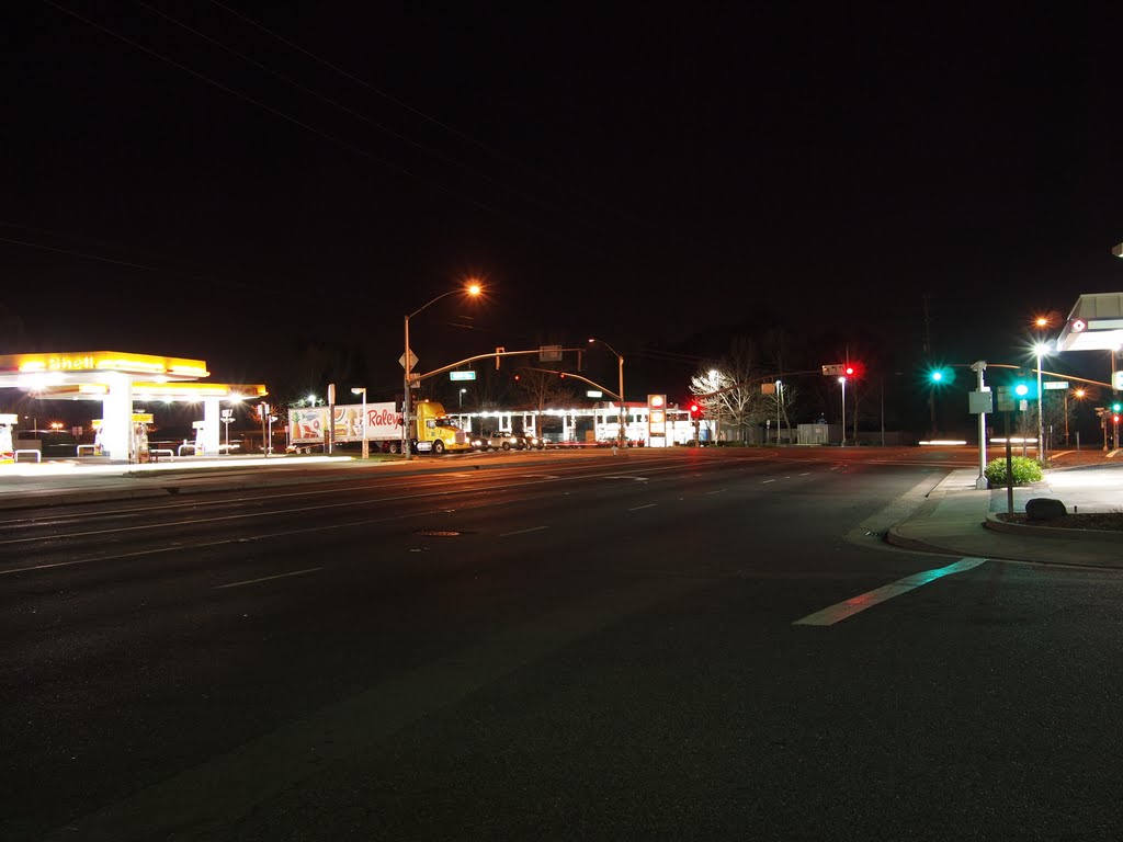 Watt Ave & Fair Oaks Blvd at night
