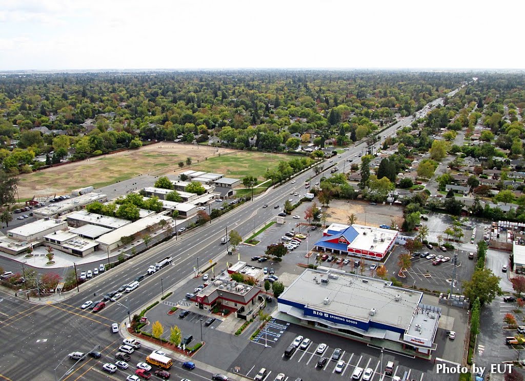 Arden Way at Watt Ave.