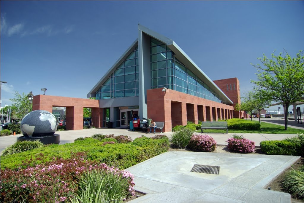 The Amtrak Station, Bakersfield CA, March 2010
