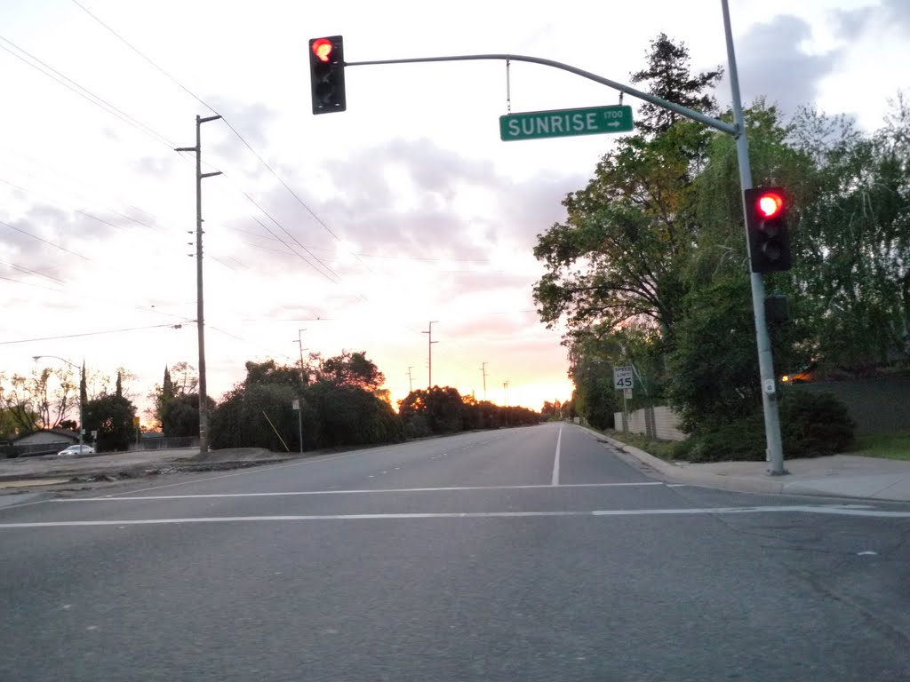 Sunset On Sunrise, Modesto