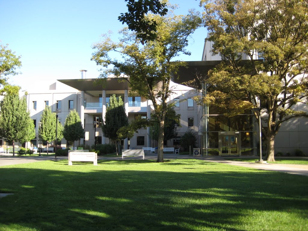 CF@UC Davis Hutchsion Hall