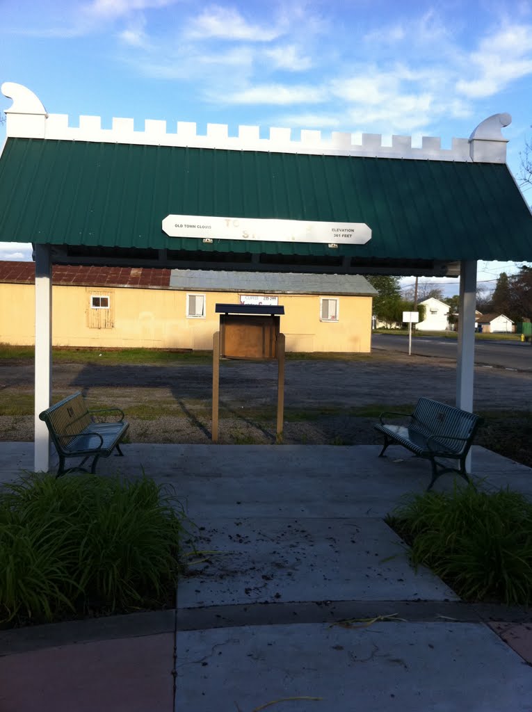 Clovis Trail - Station at 3rd