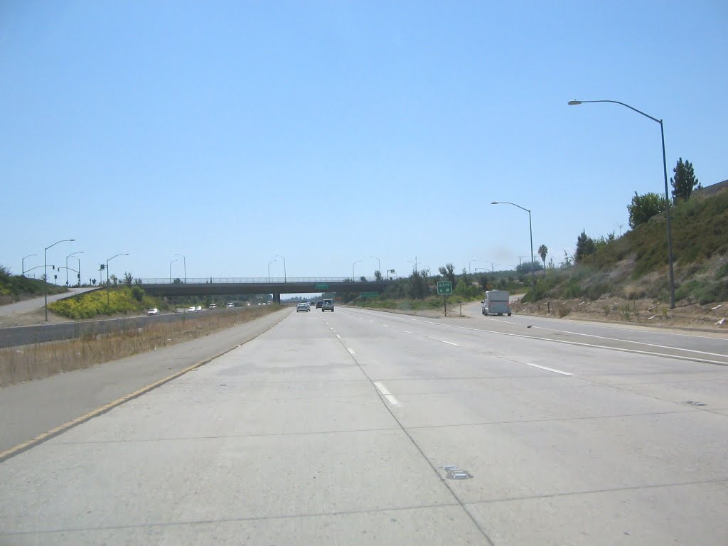 CA-168 reaches exit #6 Bullard Ave (postmile R5.63) Taken on Sep 5 2011. Uploaded on September 25, 2011