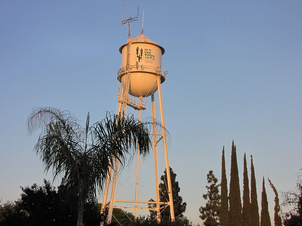 CLOVIS, CALIFORNIA