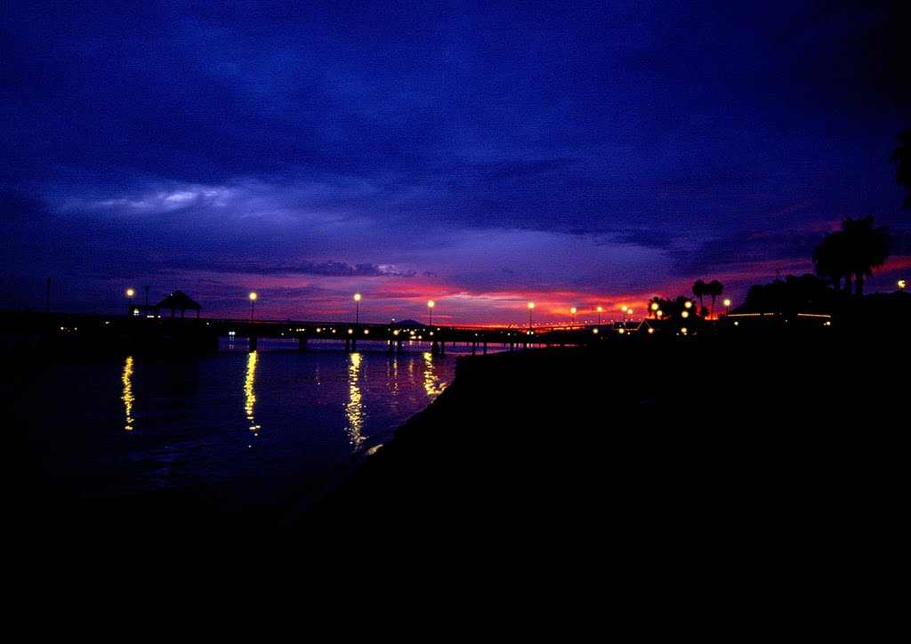 Coronado Island, California, U.S.A. 1998.
