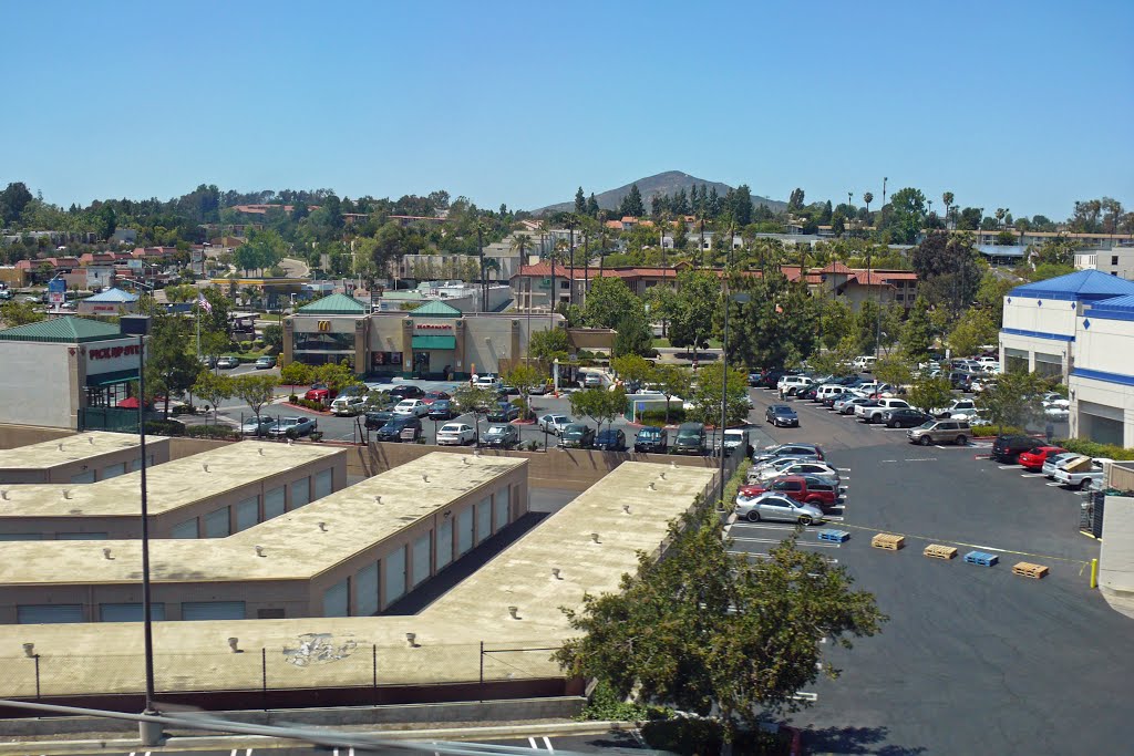 La Mesa at Fletcher Parkway