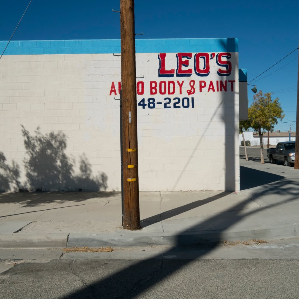 Leos Auto Body