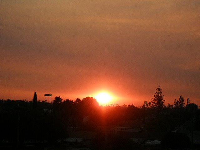 Atardecer después de los incendios 2007