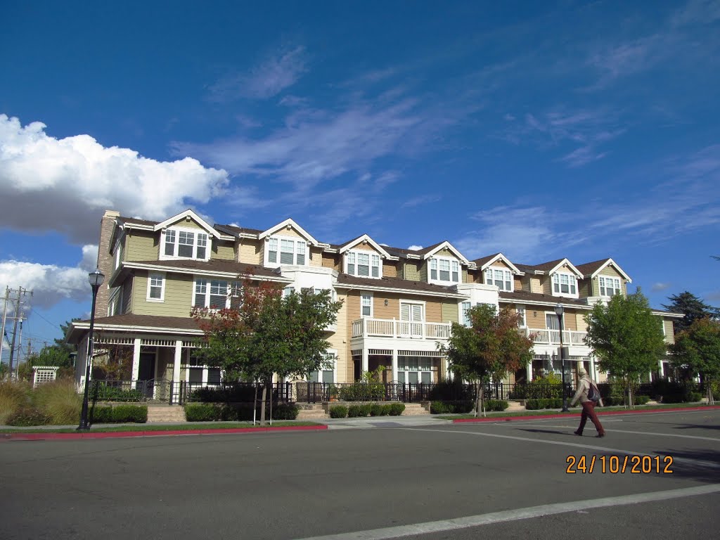 S Livermore Av.