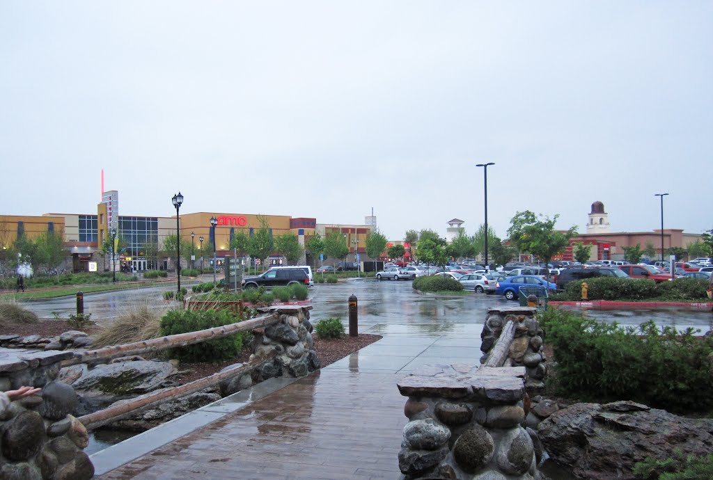 Manteca, CA.  Evening. Rain.