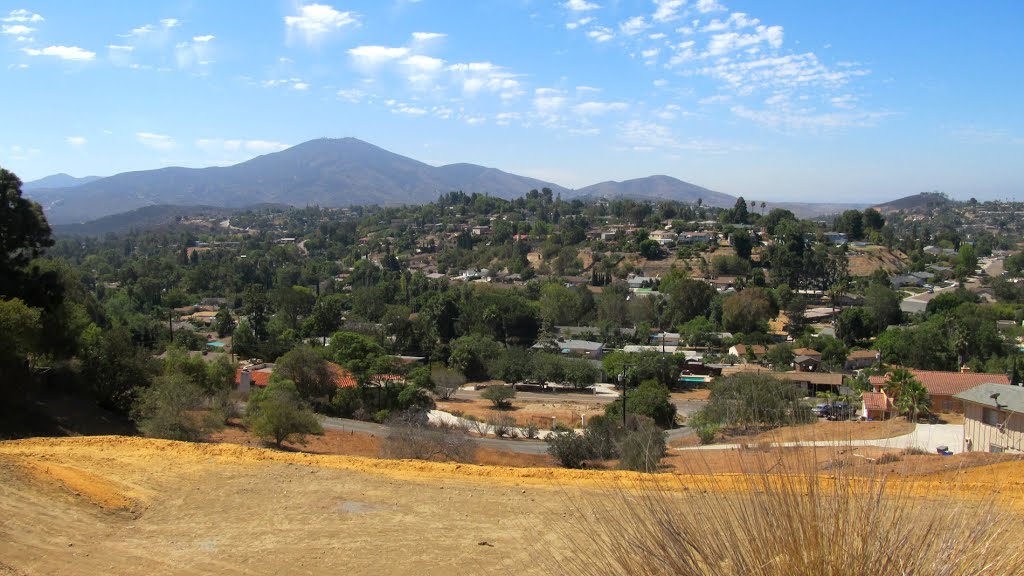 Mt San Miguel & jellyfish clouds from Alta Mira in Casa de Oro