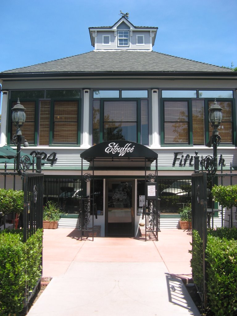 Etouffee Restaurant