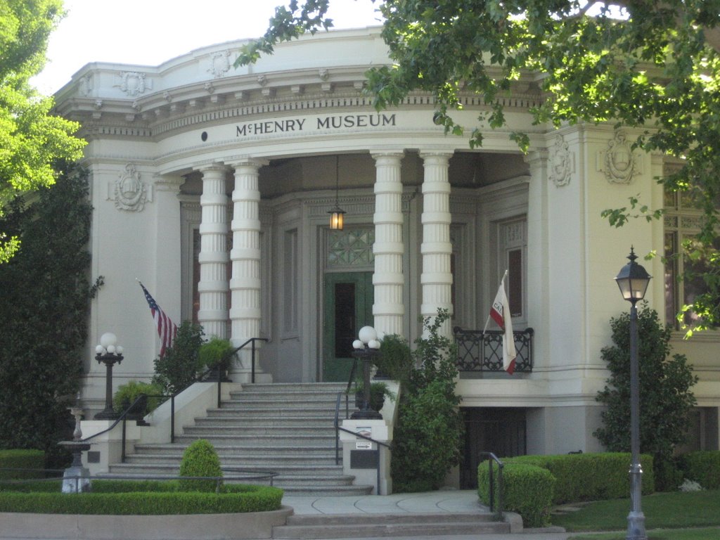 McHenry Museum