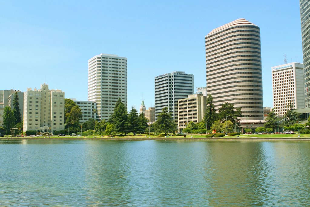 Lake Marritt Skyline