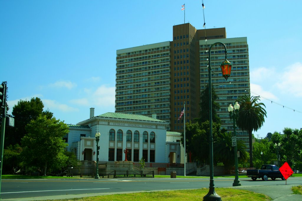 Veterans Building on Lake Merritt
