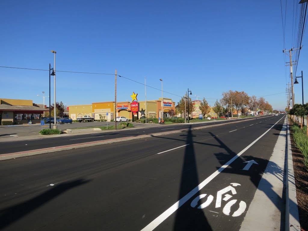 Folsom Blvd. near Dawes St.