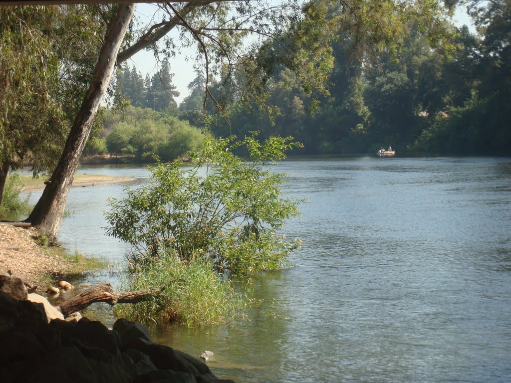 San Joaquin River "Reedley Beach"