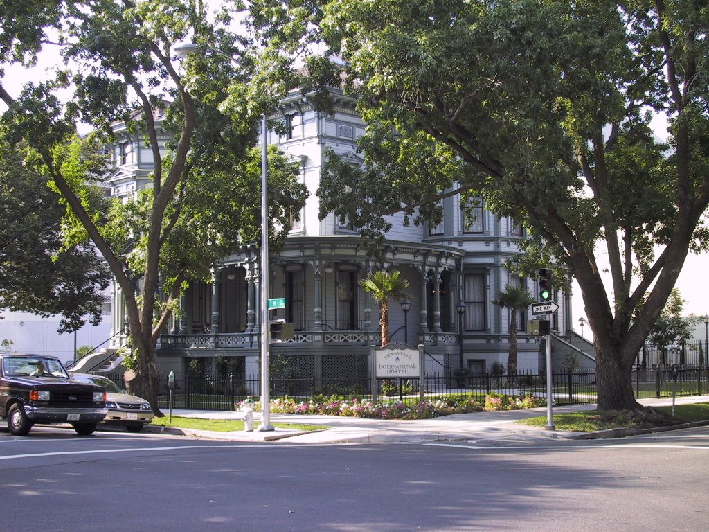 International Youth Hostel, Sacramento