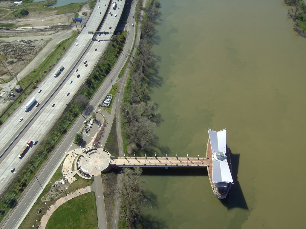 Sacramento Water Intake Structure on the Sacramento River