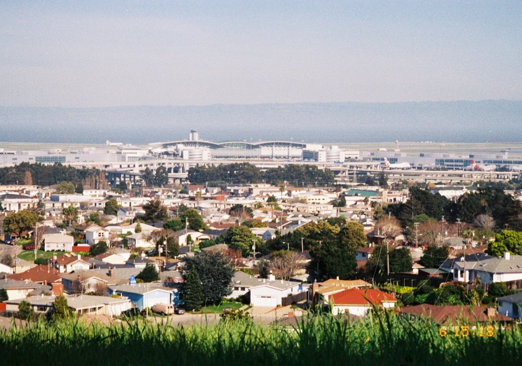 Overlooking San Bruno and SFO from Crows Nest, Junipero Serra County Park