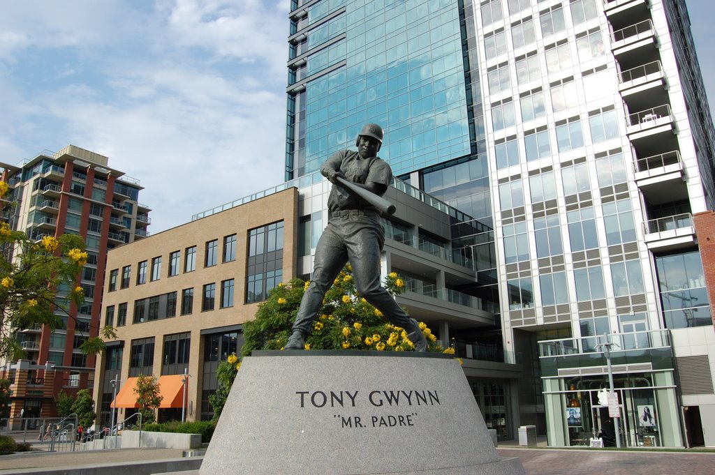 Tony Gwynn Guards The Park At The Park - KMF