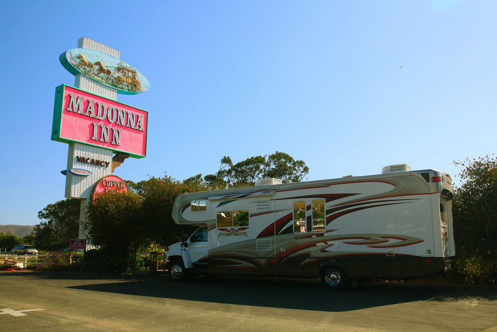 Madonna Inn parking lot