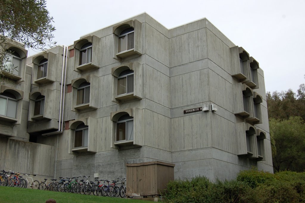 Yosemite DormTower 8