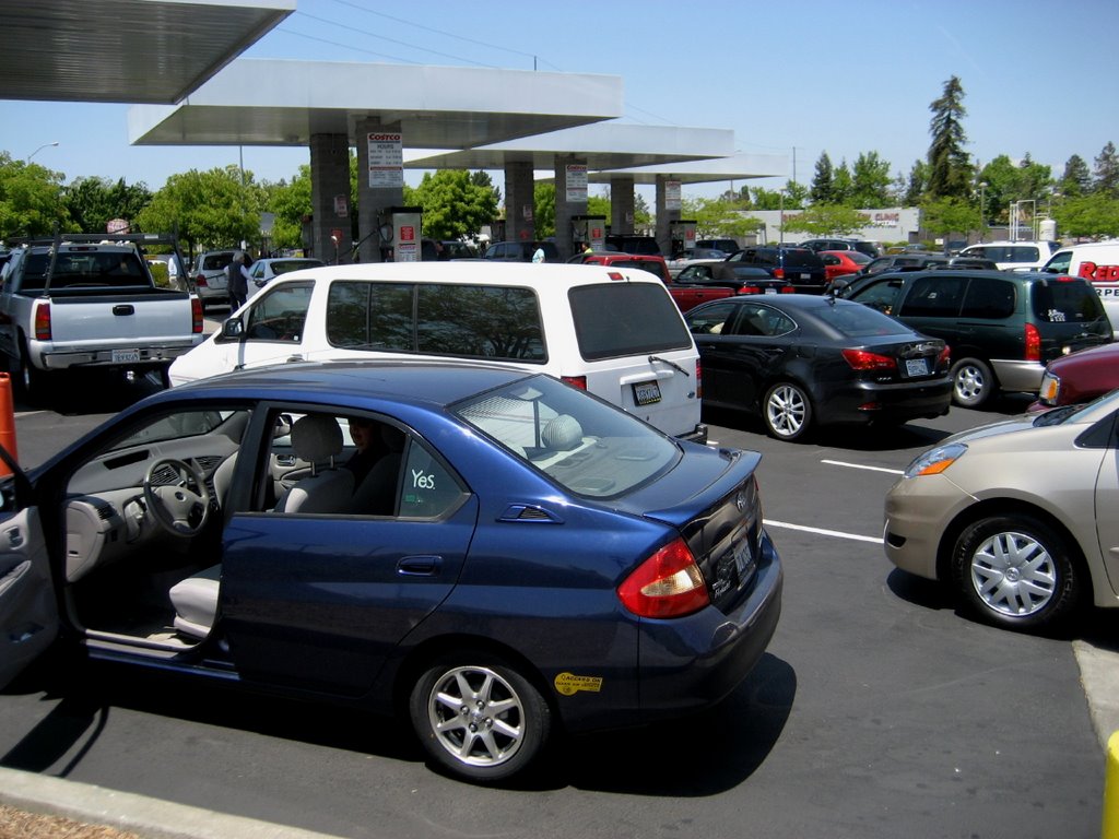Gas lines at Costco 5/08