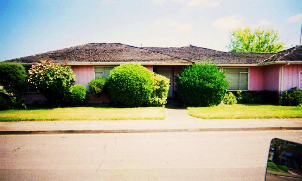 2220 Grace Drive