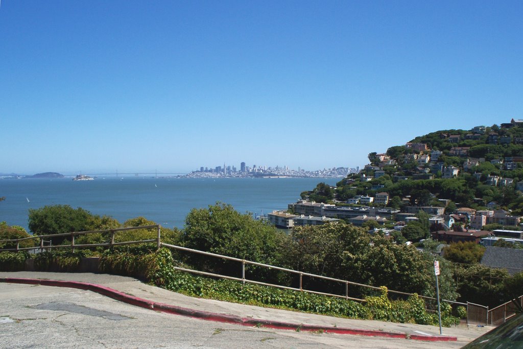 San Francisco skyline, Sausalito (6-2008)