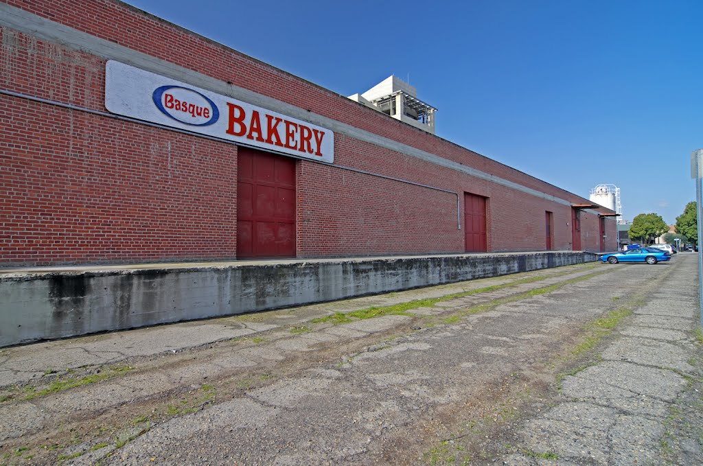 Basque Bakery along Santa Fe Ave, Fresno CA, 2/2012