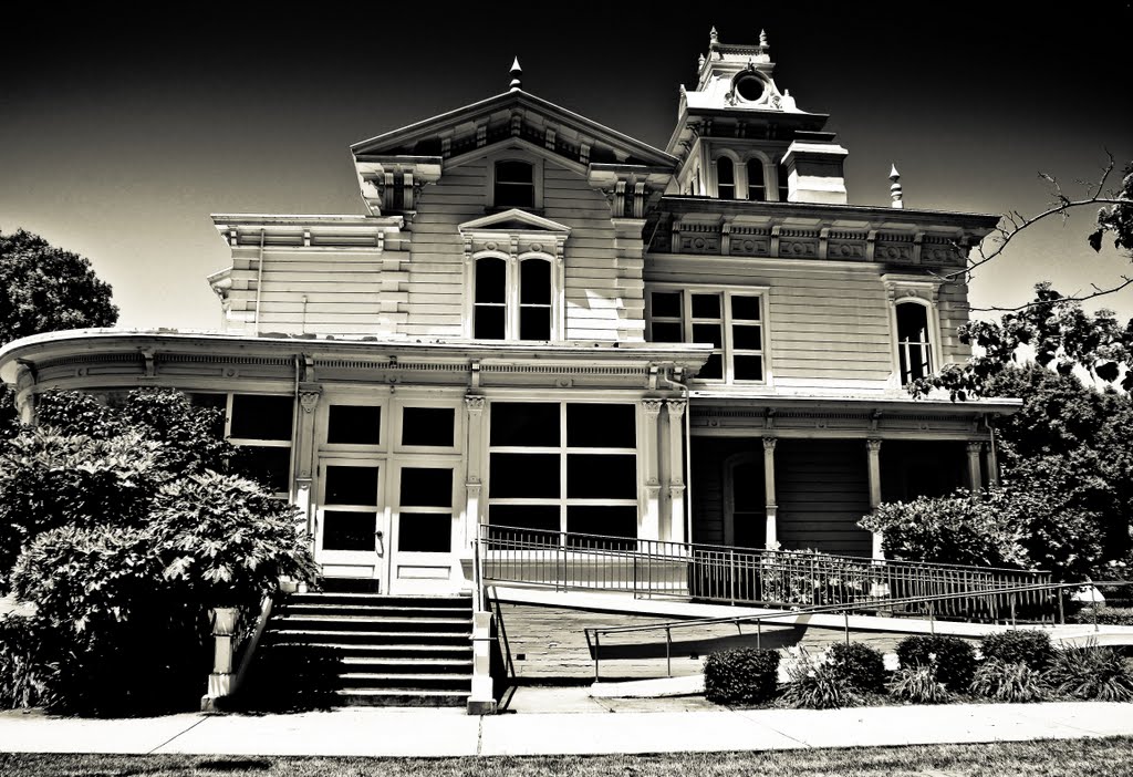 Meek Estate Park known to be haunted