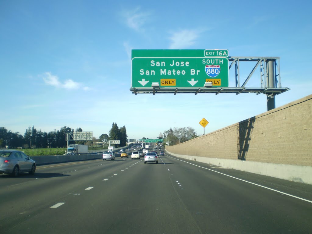 I-238 at I-880 interchange. This freeway & interchange was widened in 2006-2009. When the ramp from CA-238 north to CA-880 southbound was built in 1990-1991, parts of the scaffolding collapsed injuring 2 workers. Taken on 23 Dec 2010