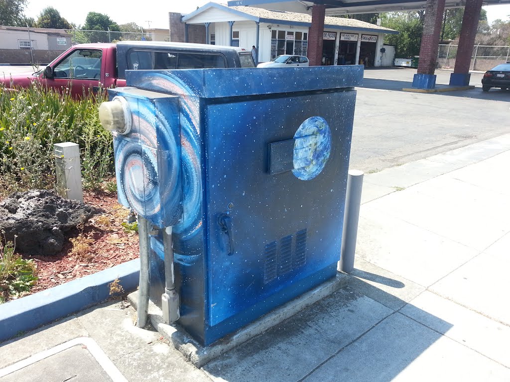 Utility Box Art of Hayward