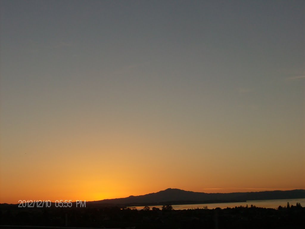 Tam Sunset