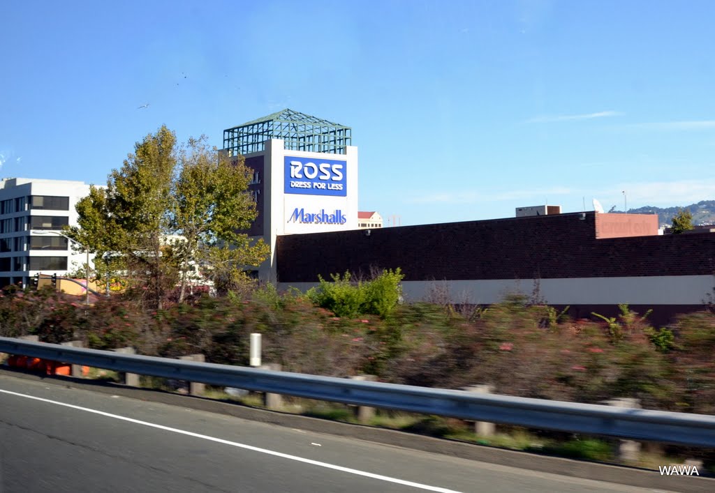 Ross Dress For Less, 5733 Christie Avenue, Emeryville, CA 94608