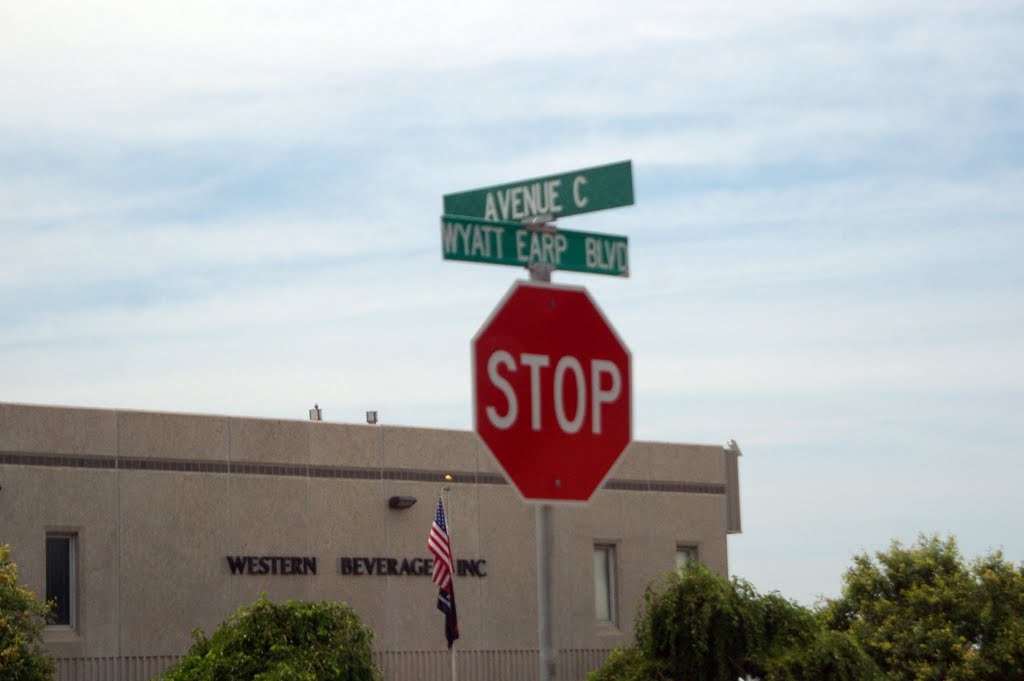 2011, Dodge City, KS, USA - Wyatt Earp Blvd