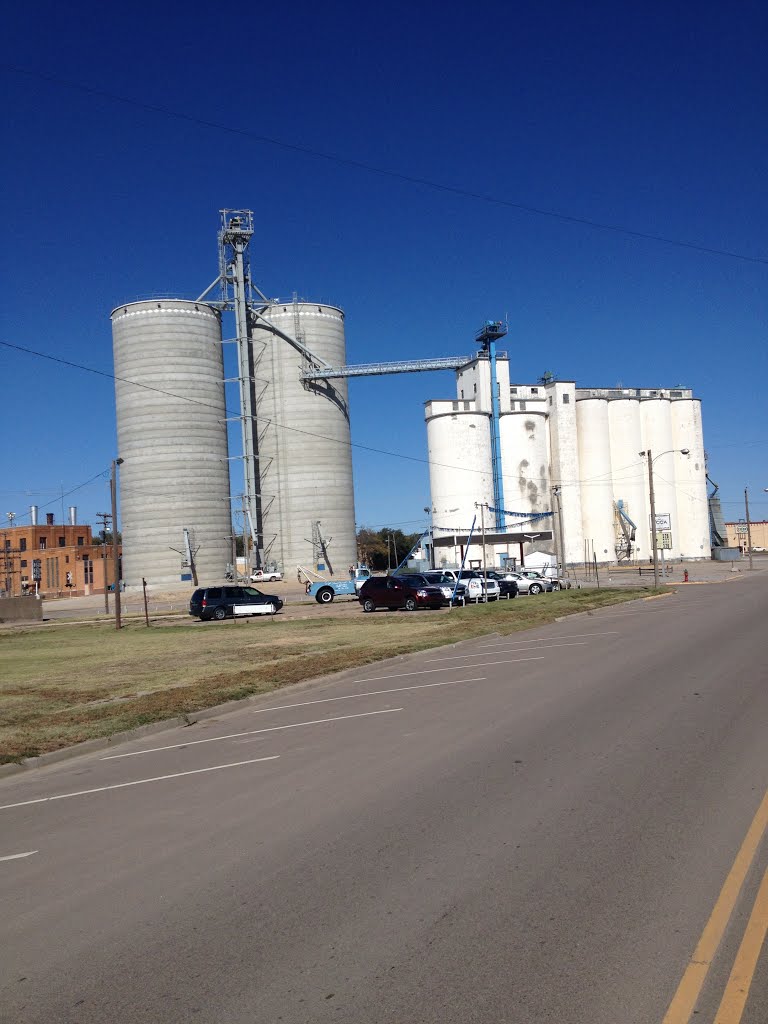 Larned Silos for grain