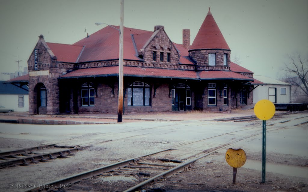 Santa Fe Depot, Leavenworth KS - 1980