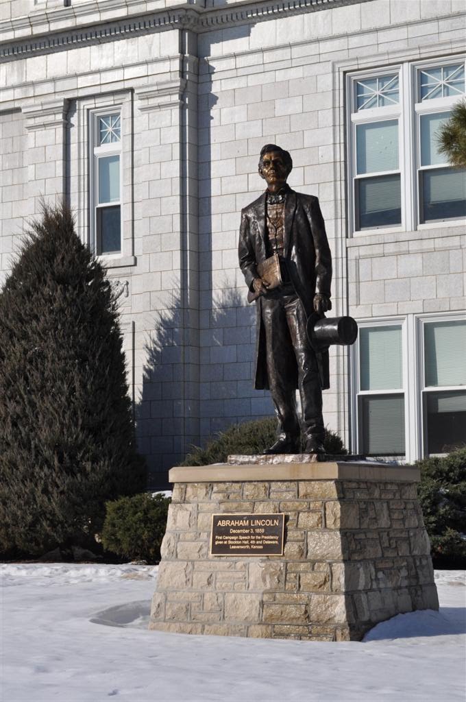 Abraham Lincoln statue, Leavenworth, KS