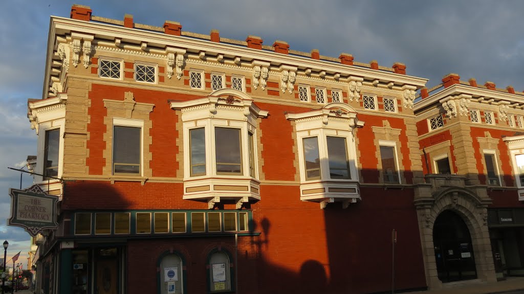 Sunset on Historic Delaware St, Leavenworth, KS