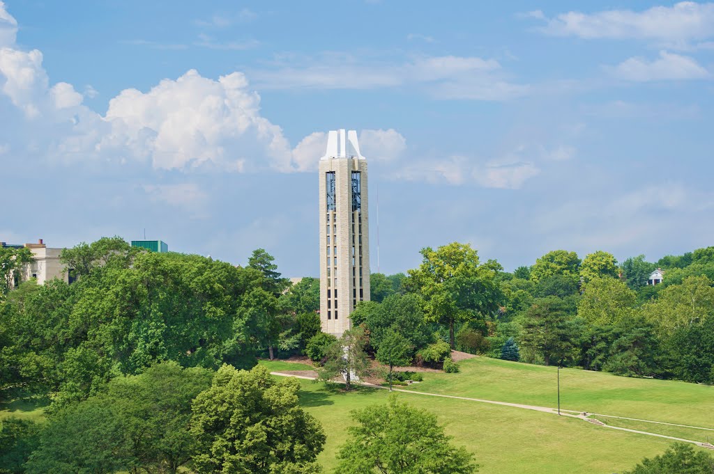Memorial Campanile